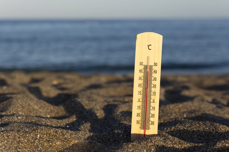 close-up-thermometer-showing-high-temperature